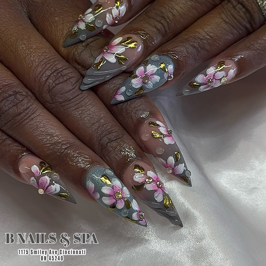 B Nails & Spa